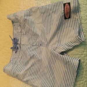 Boys 4T Vineyard Vines lined bathing suit